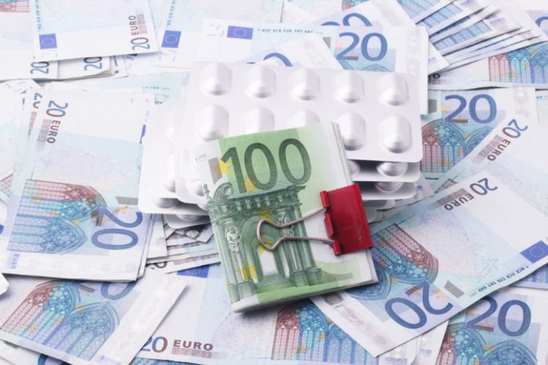 Costs - white and green plastic blister pack